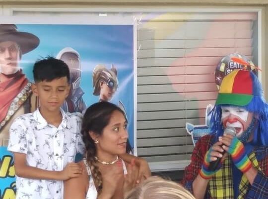 Payaso Pikorete y Muñequita Pompita en Orlando Cumpleaños Luciano