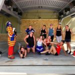 Payaso Pikorete en el 9Round Summer Sunrise Fitness Boot Camp en Oviedo Fl