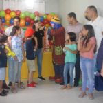 Payaso Pikorete Jugando con los niños y adultos Clermont Fl Muñequita Pompita Cumpleaños Lucas