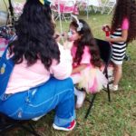 Payaso Pikorete en Cumpleaños de Paola en Orlando Fl Con Muñequita Pompita Pinta Caritas 2