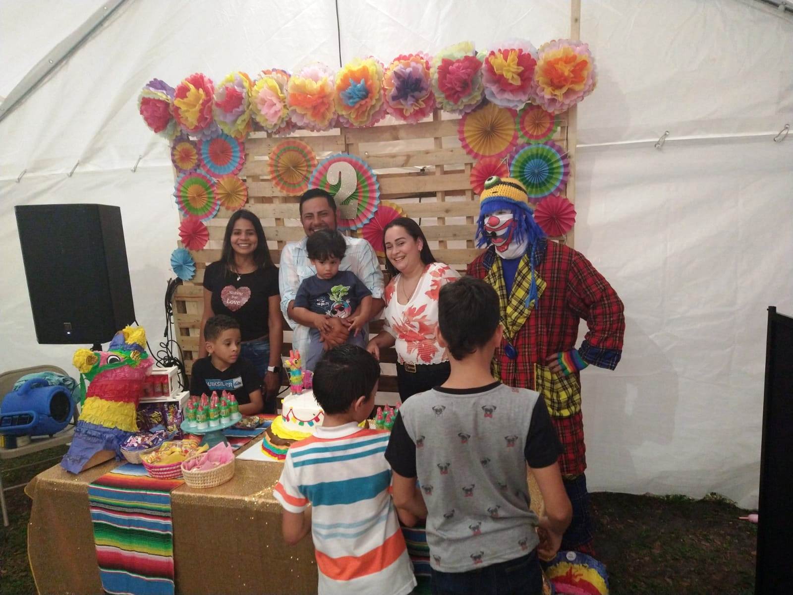 Payaso Pikorete en el cumpleaños de Georgie en Orlando Florida