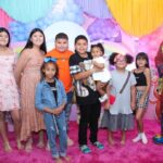 Payaso Pikorete celebrando el Cumpleaños de Alaia en Kissimmee Fl