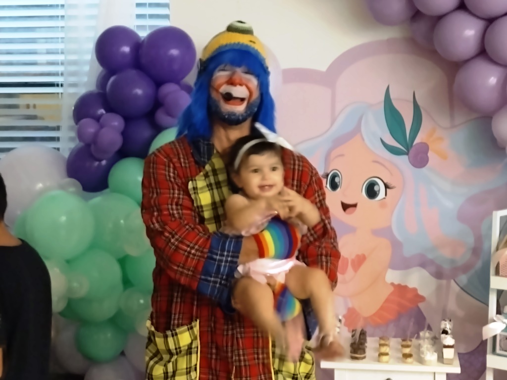 Payaso Pikorete Celebrando el Cumpleaños de Kianeylee en Kissimmee Fl 1